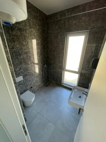 Shqiperi, shitet apartament 2+1+Aneks+Ballkon Kati 6, 110 m² 260.000 € (Rruga Muhedin Llagami)