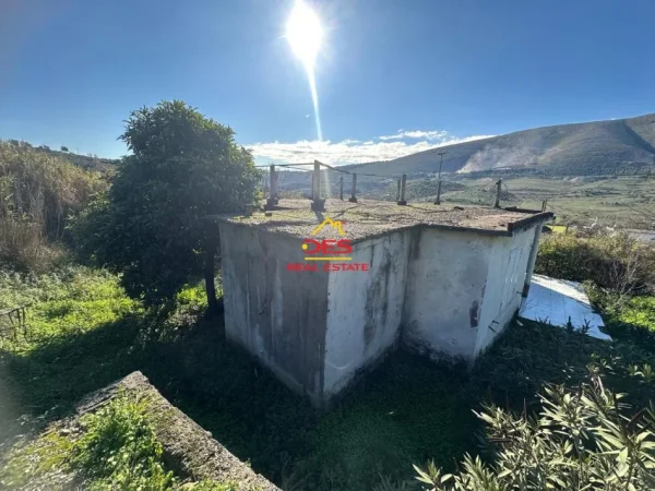 Sarande, shitet shtepi 2+1 Kati 1, 300 m² 