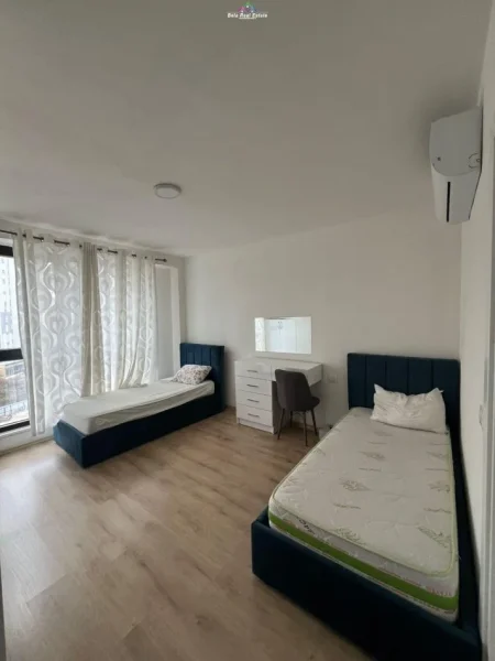 Tirane, jepet me qera apartament 2+1 Kati 5, 95 m² 600 € (rezidenca Turdiu)