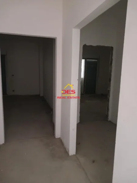 Sarande, shitet Vile 3 Katshe Kati 4, 310 m² 600.000 € 