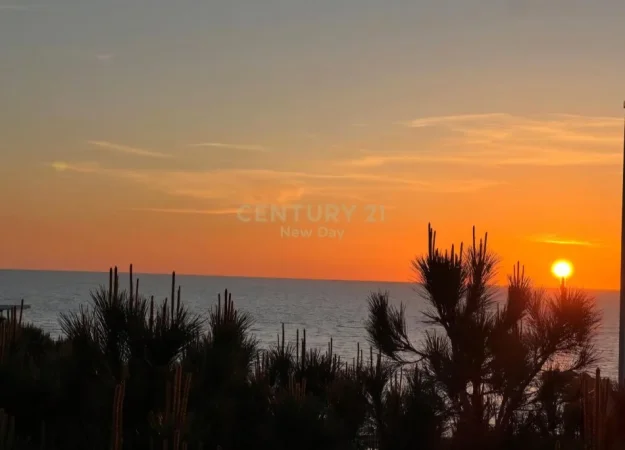 Durres, shitet apartament 5+1 Kati 5, 398 m² 760.000 € (Mali I Robit)