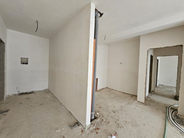 Tirane, shitet 2+1 Kati 3, 112 m² 281.000 € (KOMUNA E PARISIT)