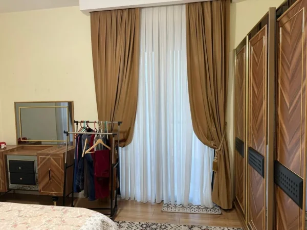 Durres, shitet apartament 2+1+Aneks+Ballkon , 102 m² (Buze Unazes se Vogel, Ish Restorant Durresi)