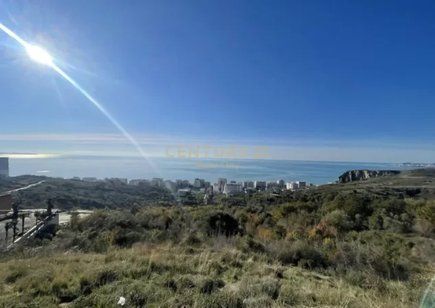 Durres, shitet toke , 2.640 m² 320.000 € (Shkembi I Kavajës)