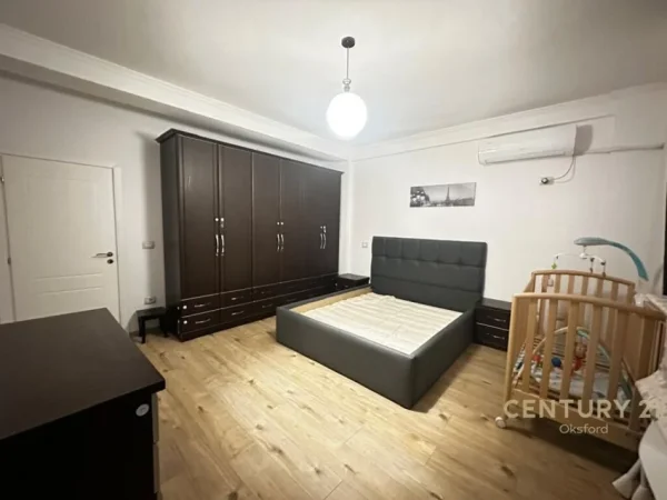 Tirane, shitet apartament 2+1 Kati 1, 165 m² 167.500 € (Kodra Diellit)