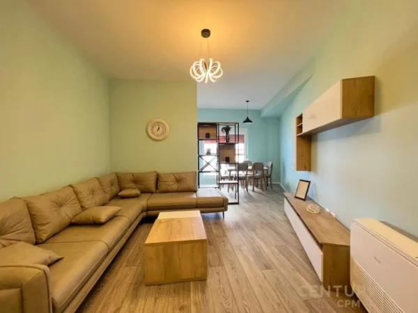 Tirane, shitet apartament 2+1 Kati 3, 98 m² 140.000 € (Mangalem, Ali Demi)