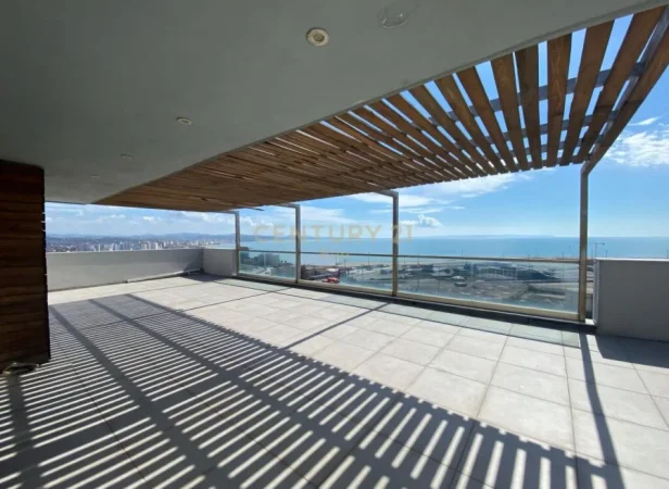 Durres, shitet apartament+verande | Penthouse 5+1 Kati 10, 261 m² 670.000 € (Durrës, Qendër)