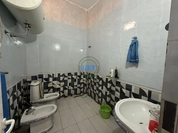 Durres, shitet 2+1+Ballkon Kati 6, 252 m² (Tregu i Vogel , Durres)