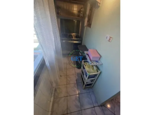 Durres, shitet apartament 2+1+Ballkon Kati 5, 83 m² 75.000 € (Prane Shkolles "Qemal Mici", Durres)