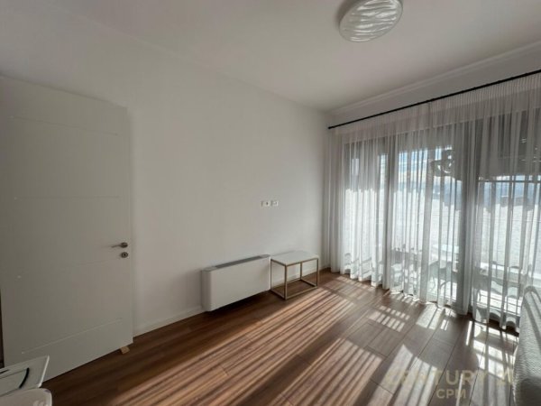 Tirane, jap me qera apartament 2+1+2 , 120 m² 1.500 € (Square21, Rruga e Kavajës)
