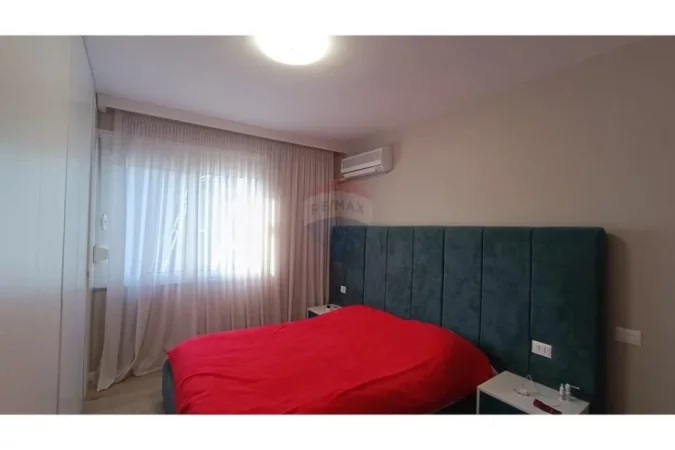 Tirane, shitet apartament 2+1+Ballkon Kati 1, 114 m² 215.000 € 