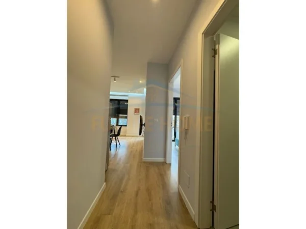 Tirane, jepet me qera apartament 1+1 Kati 6, 56 m² 650 € (karl gega)