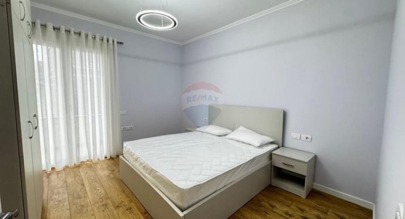 Tirane, jepet me qera apartament 2+1 Kati 0, 95 m² 500 € (Kodra e Priftit)