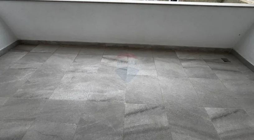 Tirane, jepet me qera apartament 2+1 Kati 0, 95 m² 500 € (Kodra e Priftit)