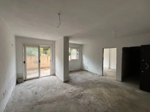 Tirane, shitet 1+1+Aneks+Ballkon , 103.000 € 