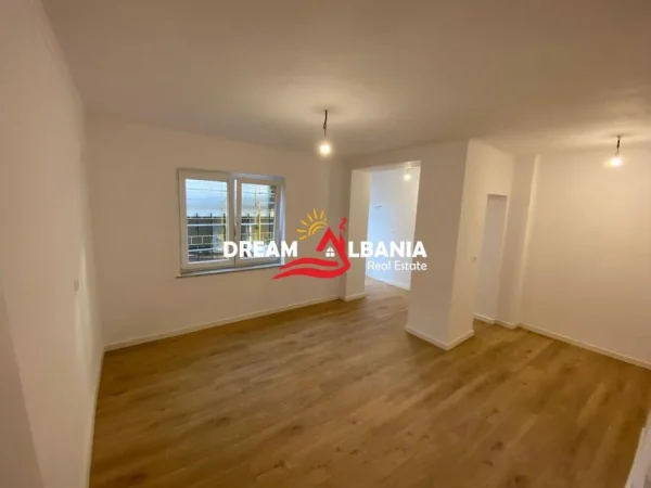 Tirane, shitet apartament 2+1 Kati 3, 83 m² 185.000 € (durresit)