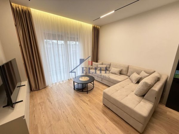 Tirane, jepet me qera apartament 1+1+Ballkon Kati 2, 63 m² 600 € (Rruga Bardhyl)