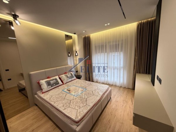 Tirane, jepet me qera apartament 1+1+Ballkon Kati 2, 63 m² 600 € (Rruga Bardhyl)