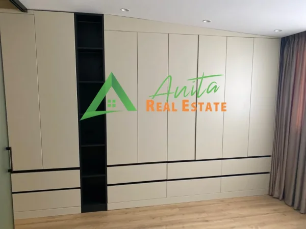 Tirane, jepet me qera apartament 1+1+Ballkon Kati 3, 70 m² 500 € (Astir)