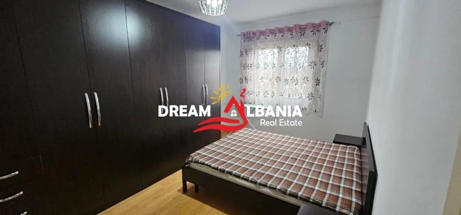 Tirane, jepet me qera apartament 2+1 Kati 4, 87 m² 50.000 € (ali demi)