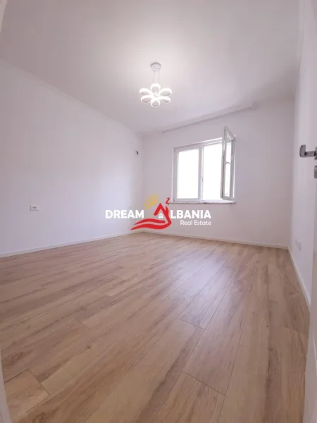 Tirane, shitet apartament 2+1 Kati 7, 95 m² 210.000 € (zog u zi)