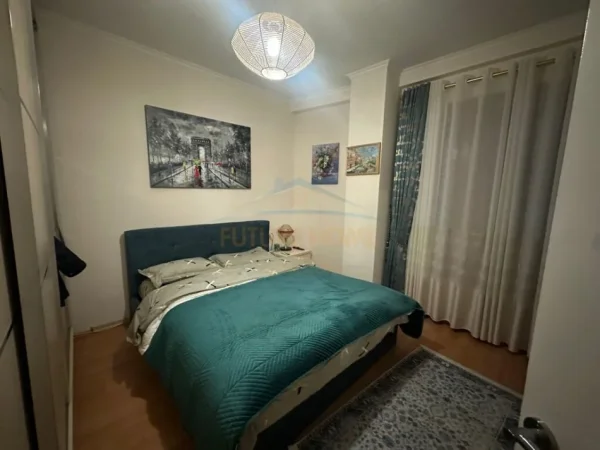 Tirane, shitet apartament 3+1+Aneks+Ballkon Kati 1, 126 m² 250.000 € (Kodra e Diellit)