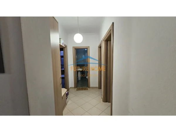 Tirane, shitet apartament 3+1+Aneks+Ballkon Kati 4, 126 m² 140.000 € (Misto Mame)