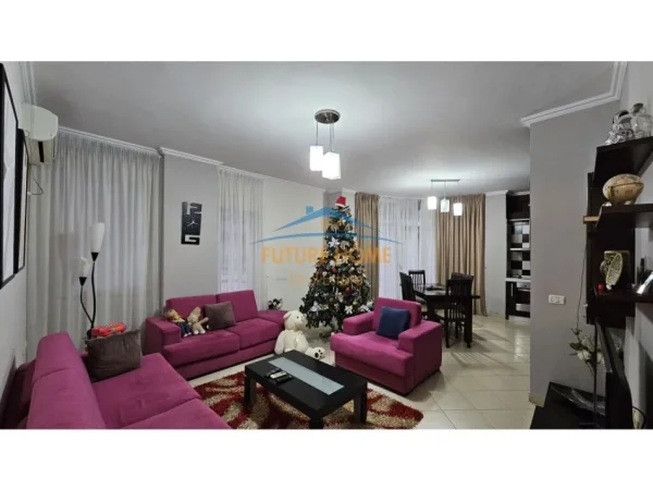 Tirane, shitet apartament 3+1+Aneks+Ballkon Kati 4, 126 m² 140.000 € (Misto Mame)