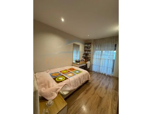 Tirane, shitet apartament 3+1+Aneks+Ballkon Kati 7, 150 m² 360.000 € (jordan misja)