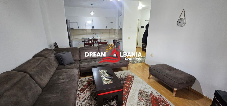 Tirane, jepet me qera apartament 2+1+Ballkon Kati 4, 87 m² 510 € (Tek Kompleksi “MATRIX”, Ali Dem)
