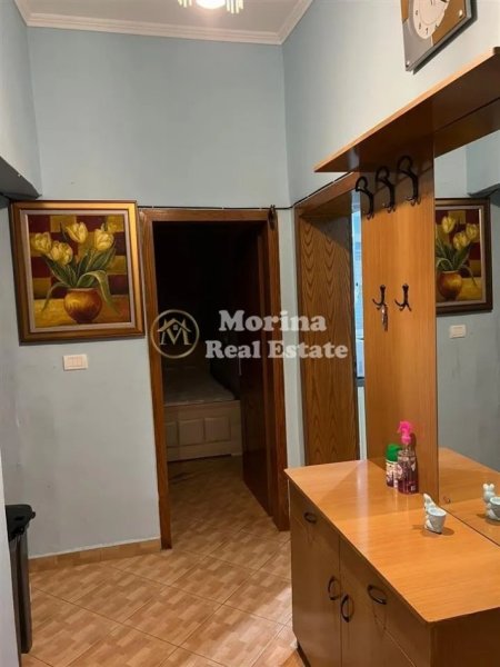 Tirane, jepet me qera apartament 2+1 Kati 3, 85 m² 600 € (Myslym Shyri)