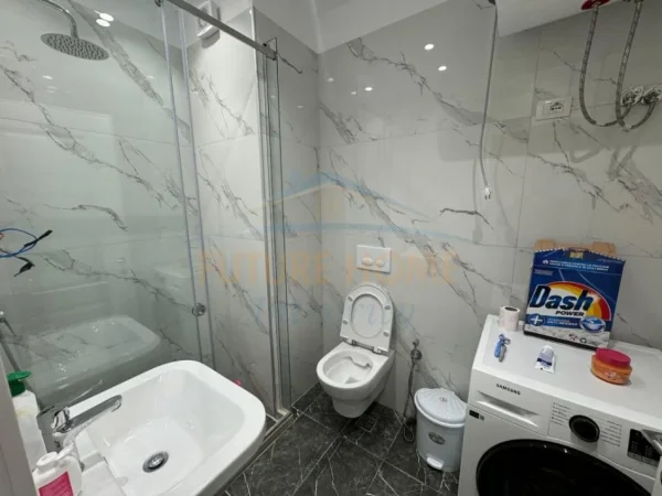 Tirane, jepet me qera 2+1+Ballkon Kati 5, 107 m² 750 € (Don Bosko)