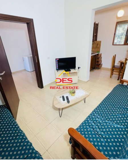 Vlore, jepet me qera shtepi 1+1+Ballkon Kati 0, 80 m² 280 € (Rruga Çamëria)