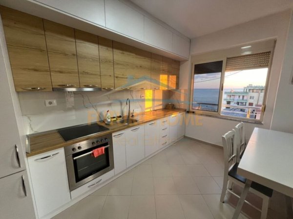 Durres, shitet apartament 1+1 Kati 6, 84 m² 120.000 € (Rrota e Kuqe)
