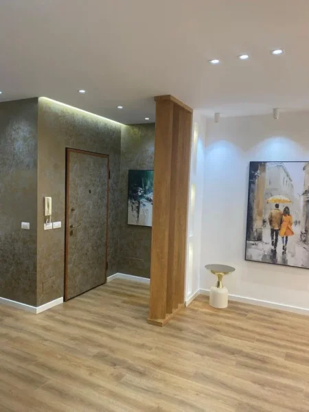 Tirane, shitet apartament 2+1 , 136 m² (Kopshti Botanik)