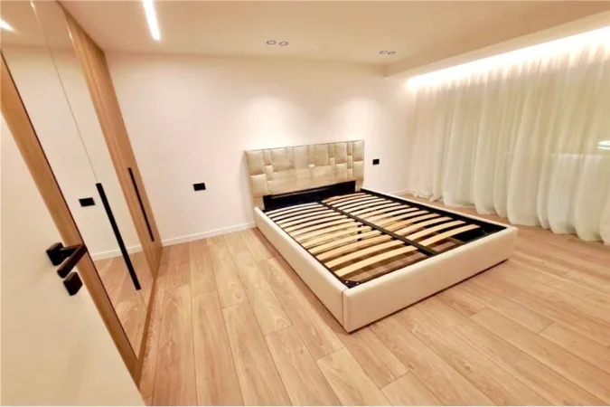 Tirane, shitet apartament 2+1 , 95 m² 138.500 € (Liqeni i Thate)