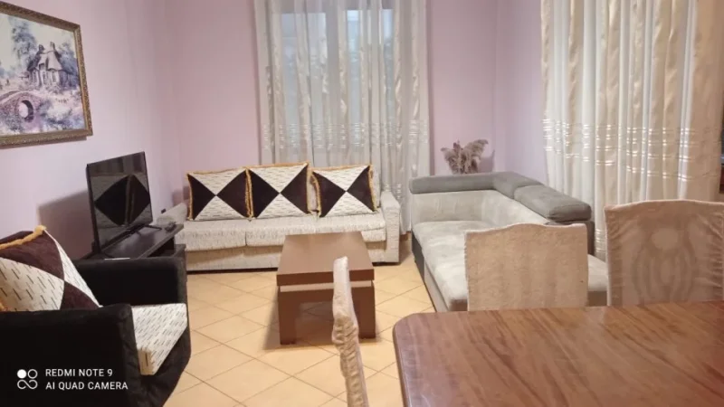 Tirane, jepet me qera apartament 2+1 Kati 1, 100 m² 400 € (Don Bosko)