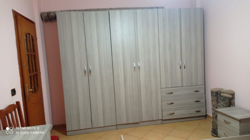 Tirane, jepet me qera apartament 2+1 Kati 1, 100 m² 400 € (Don Bosko)