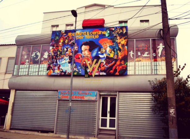 Tirane, Vile 3 Katshe , 400 m² (PASKUQAN)