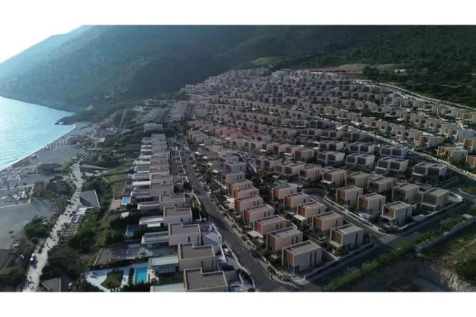 Dhermi - Palase, shitet 2+1 , (Shitet apartament 2+1 ne Green Coast 1!)