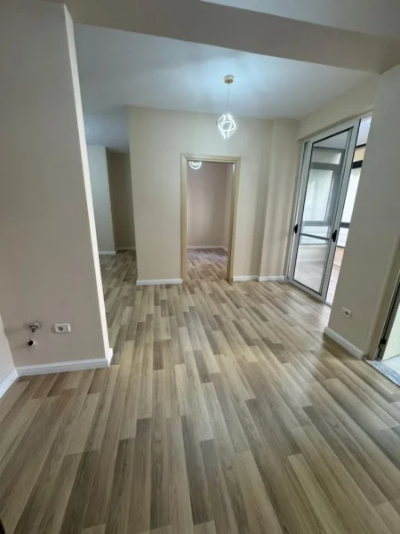 Tirane, Shitet Apartament 2+1+bllk-Astir, prane Viles L-115.000€