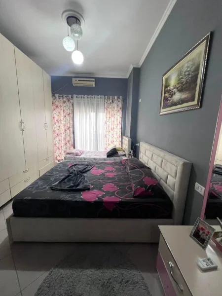 Tirane, shitet apartament 2+1 Kati 8, 145.000 € (Astir, prane Bar Artistit)