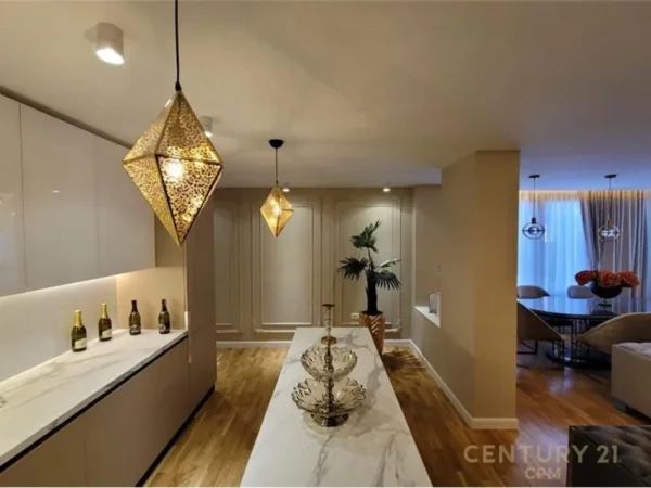 Tirane, shes apartament 3+1+2 , 130 m² 350.000 € (Rruga e Elbasanit)