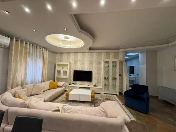 Tirane, jepet me qera apartament 3+1+Aneks+Ballkon Kati 2, 116 m² 1.300 € (Qender)