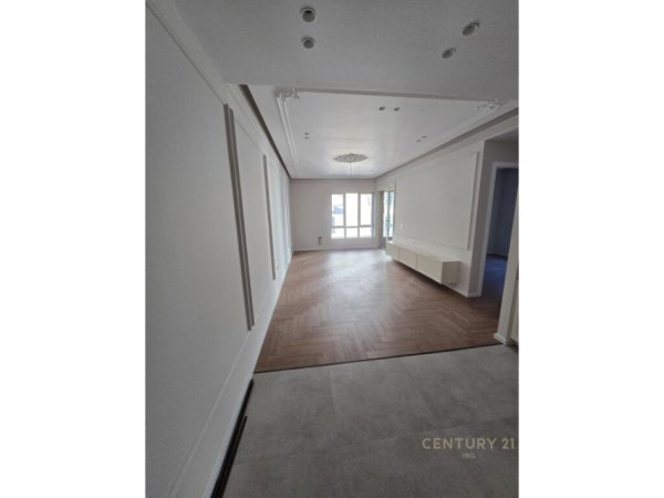 Tirane, jepet me qera apartament 2+1+Aneks+Ballkon Kati 4, 115 m² 2.300 € (Stadiumi Air Albania)