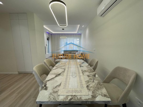 Tirane, shitet apartament 3+1+Aneks+Ballkon Kati 1, 110 m² 269.000 € (liqeni i thate)