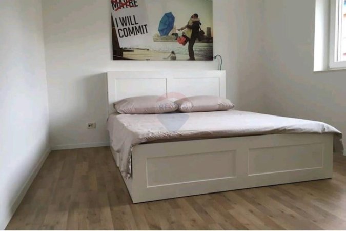 Tirane, jepet me qera apartament 1+1 Kati 4, 60 m² 580 € (APARTAMENT PER QIRA NE RRUGEN E ELBASANIT!)