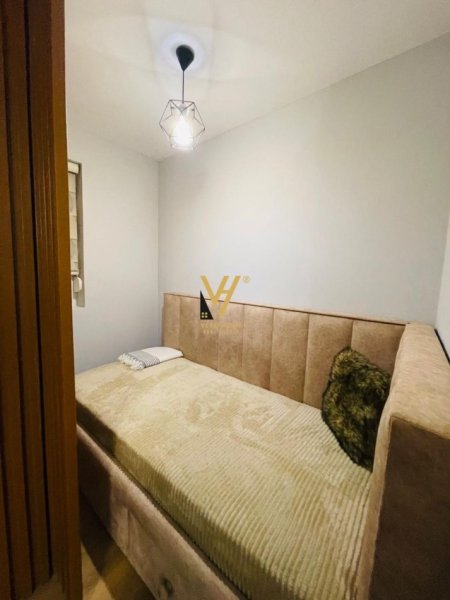 Tirane, jepet me qera apartament 2+1+Ballkon Kati 2, 75 m² 700 € (RRUGA E ELBASANIT)