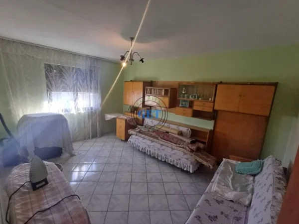 Durres, shitet apartament 2+1+Ballkon Kati 5, 83 m² 75.000 € (Qemal Mici)