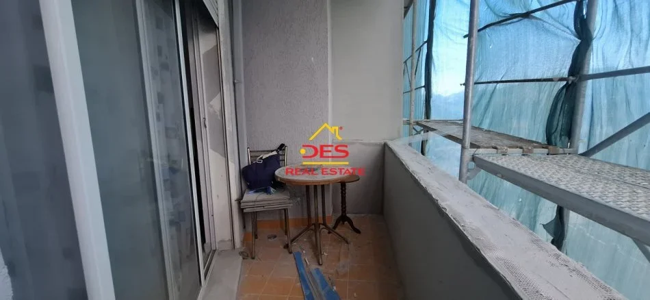 Vlore, shitet apartament 1+1+Ballkon Kati 6, 53 m² 72.000 € (Rruga Ismail Qemali)